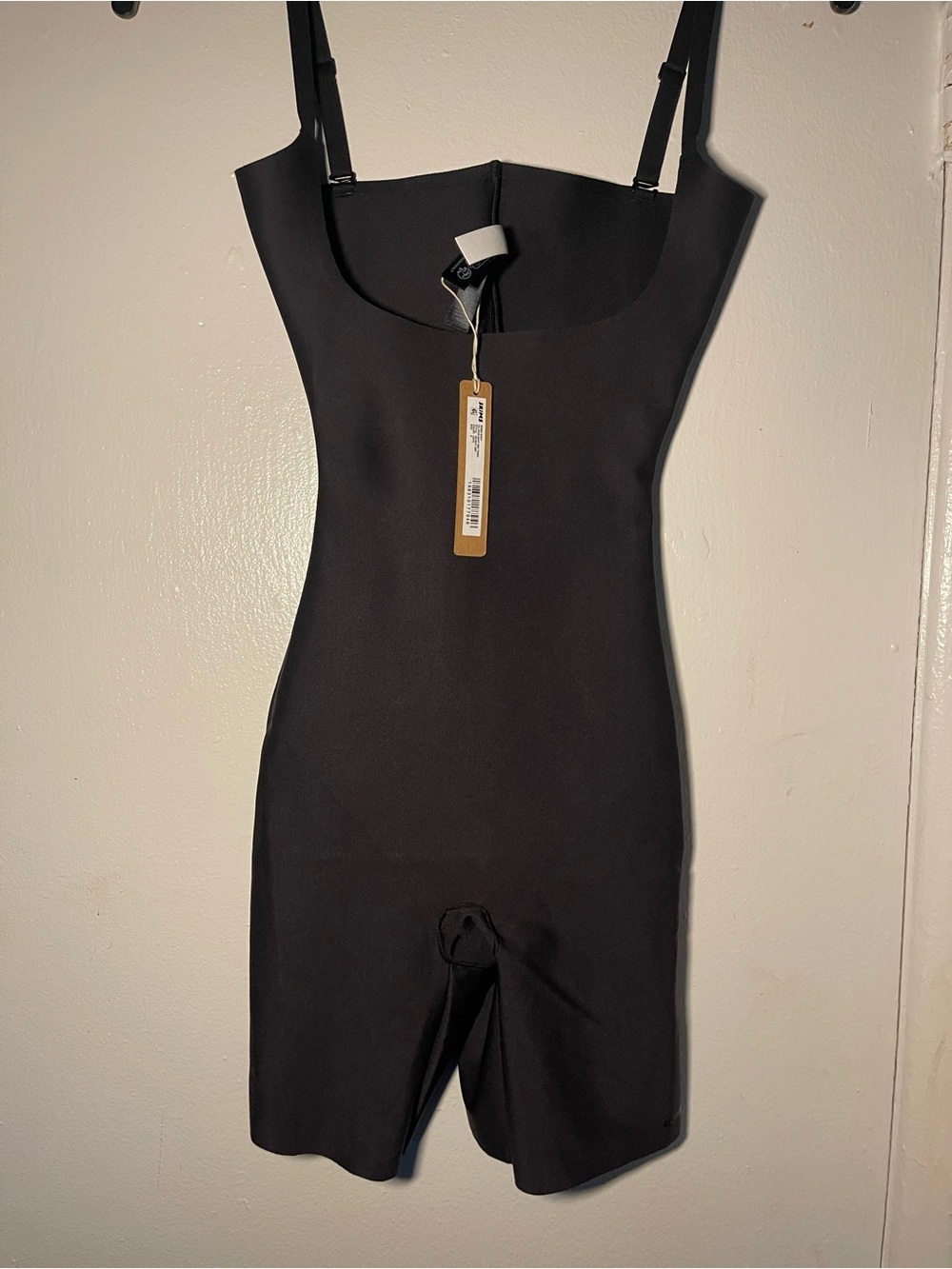 SKIMS Seamless Sculpt Thong Bodysuit | Cocoa | Size M | NWT